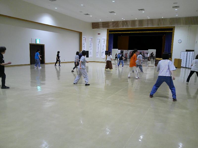 K104　おとなのストリートダンスを体験しよう！の画像